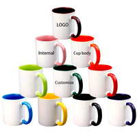 Ventes chaudes Cadeau en gros Dessin animé Mignon Noël Tasses en céramique personnalisées Mug à café et à bière 3D Ensemble de tasses Passe au lave-vaisselle et au micro-ondes Grand