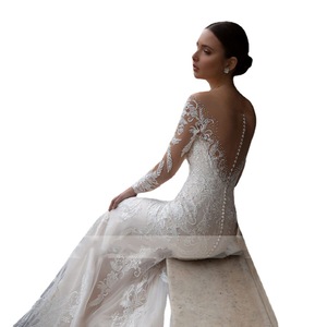 S3918L Nouvelle robe de mariée romantique à la mode, à manches longues, à épaules dénudées, en dentelle, style sirène, coupe ajustée - Product Image 5