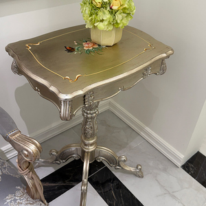 Canapé deux places Rococo en feuille d'argent, damassé gris, sculpté à la main, style français, mobilier de salon classique de luxe - Product Image 3