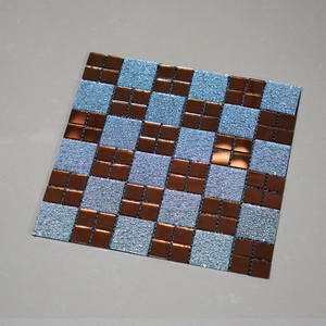 Bande <span class=keywords><strong>de</strong></span> carreaux <span class=keywords><strong>de</strong></span> mosaïque en verre <span class=keywords><strong>de</strong></span> cristal <span class=keywords><strong>de</strong></span> fond bleu carré <span class=keywords><strong>de</strong></span> 4mm <span class=keywords><strong>de</strong></span> style chinois moderne pour mur extérieur pour la décoration d'appartement et d'hôtels - Product Image 2