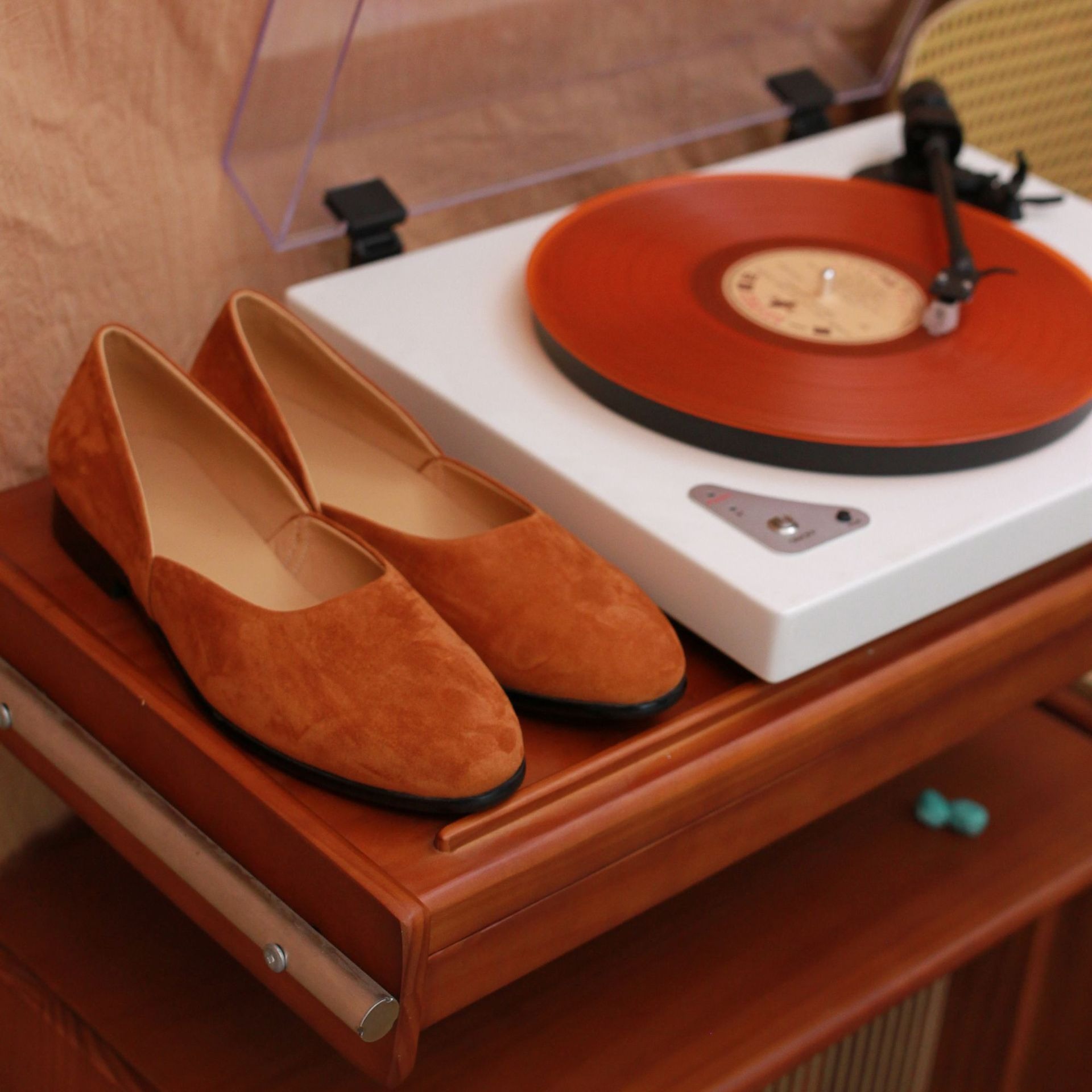 สีน้ำตาล