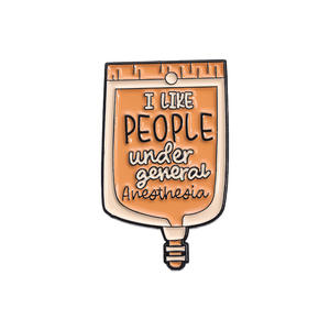 漫画風医療テーマの面白い言葉入り医師看護師ギフト手術用ナイフピン - Product Image 3