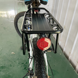 <span class=keywords><strong>Porte</strong></span>-bagages arrière en aluminium à dégagement rapide pour bicyclette de montagne <span class=keywords><strong>Porte</strong></span>-bagages à usage intensif Siège passager - Product Image 5