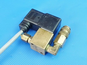 PLC Nuevo de la Marca <span class=keywords><strong>Asca</strong></span> 325b0071 de Latón con Kmf-1-24-2.5-led 30935 con IVA - Product Image 2