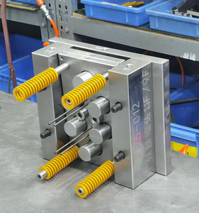 Sử dụng y tế PC, PMMA, PS trong suốt phụ kiện y tế Van cơ thể, Ống kính tùy chỉnh khuôn nhựa tiêm moldin - Product Image 4