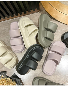 รองเท้าแตะพื้นหนา PU สีพื้นแบบสวมเปิดนิ้วเท้า พื้นรองเท้า EVA นุ่มสบาย เหมาะสำหรับฤดูร้อน สำหรับผู้ชายและผู้หญิง - Product Image 6