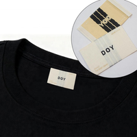 Étiquettes de vêtements haute densité en gros, personnalisables avec votre propre logo, étiquettes tissées pliées en bout pour T-shirt
