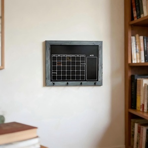 <span class=keywords><strong>Tableau</strong></span> noir mural combiné avec crochets métalliques, grand <span class=keywords><strong>tableau</strong></span> d'affichage magnétique 24" x 30" avec calendrier mensuel - Product Image 4