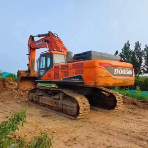 Excavatrice sur chenilles Doosan 520 de grande taille et à forte charge Dx520 Dx520lc-9c, Corée à Shanghai, 52 tonnes, fournie d'origine - Product Image 2