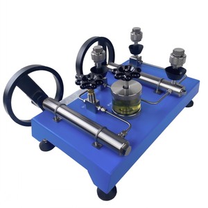 Bomba de Calibración Hidráulica de Sobremesa HSIN612 de 2500 Bar para Pruebas de Calibración de Presión de Aceite, Comparador de Alta Precisión HSIN612 - Product Image 3