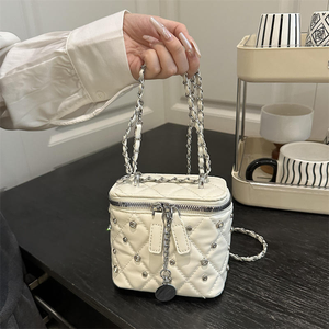 Bolso de Mano de Moda para Mujer, Tipo Cubo, de PU Plisado, con Incrustaciones de Diamantes, Pequeño y Cuadrado, con Cierre de Cadena y Cremallera, Estilo Dulce y Elegante - Product Image 5