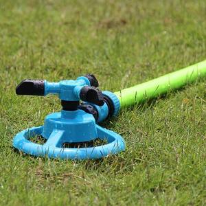 Arroseur de jardin rotatif à 360 degrés, tête d'irrigation en plastique pour pelouses et jardins, bleu vert, capacité de 18L - Product Image 1