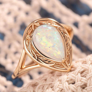 A011 Anello da Donna con Opale a Goccia, Montatura a Castone, Gemma Naturale, Gioiello di Moda per Fidanzamento, Tonalità Oro - Product Image 2