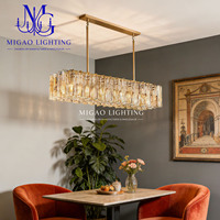 Lustre linéaire en verre artistique texturé effet glace médiévale français, luxe léger pour la décoration de villa, salle à manger et îlot de cuisine