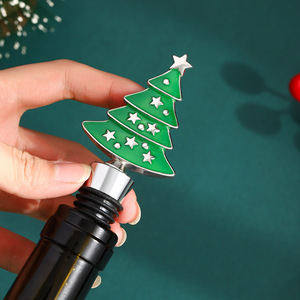Bouchon de bouteille de vin en métal vert et argenté en forme de sapin de Noël pour les fêtes de fin d'année - Product Image 3