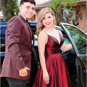 2024 primavera estate europa <span class=keywords><strong>e</strong></span> commercio estero degli stati uniti nuovo abito da donna Sexy con scollo a V da sera - Product Image 4