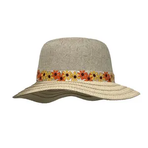 Cappello di paglia di carta a tesa larga estivo popolare di alta qualità cappello di paglia con nastro Panama Sun Beach con fasce firmate