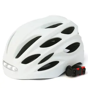 2023 casques de vélo réglables populaires casque de vélo/VTT vtt cascos de ciclismo/hommes adultes casque de cyclisme avec lumière