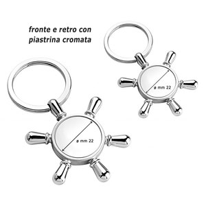 Llavero con Logotipo Personalizado - Timón Hecho de Cristal y Metal - Product Image 2