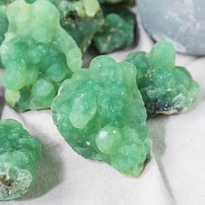Batu Permata Prehnite Mentah Ying Lai, Spesimen Kristal Hijau, Batu Mineral Energi untuk Rumah - Product Image 6