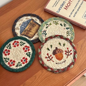 Vente en gros 12 cm INS petit rond clair lin ficelle tressée isolation maison mignon napperon sous-verres pour <span class=keywords><strong>thé</strong></span> et café tapis et tampons - Product Image 5
