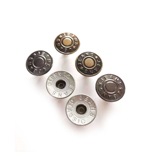 <span class=keywords><strong>Botones</strong></span> <span class=keywords><strong>de</strong></span> Presión Metálicos <span class=keywords><strong>de</strong></span> 15mm, 21mm y 25mm, <span class=keywords><strong>Botones</strong></span> <span class=keywords><strong>de</strong></span> Flores Huecas Invisibles para Abrigos, Hebillas <span class=keywords><strong>de</strong></span> Traje <span class=keywords><strong>de</strong></span> Moda en Negro, Dorado y Plateado - Product Image 1