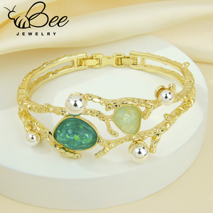 Brazalete Abierto de Latón Chapado en Oro de 14k, Elegante y Retro, con Cristales de Colores, Impermeable y de Alta Calidad para Mujer - Product Image 5
