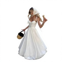 Robes d'été blanches ajustées et élégantes pour femmes, 100 % coton respirant, style sexy à fines bretelles, couleur unie, vente en gros sur mesure
