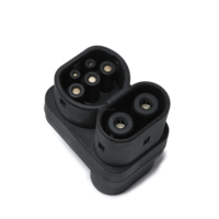 Nouveau connecteur d'alimentation pour véhicule électrique CCS1 CCS2 250A Tesla Plug Outlet 250KW IP54 étanche Chargeur rapide DC pour véhicule électrique