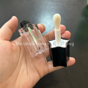 Tube de brillant à lèvres ISMAN Luxury 6ml Pentagon, couvercle rose, blanc, noir, conteneur vide transparent en plastique AS ABS, vente en gros, logo personnalisé, professionnel - Product Image 5