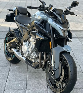 Utilisé pour Yamaha MT09 en 2015. Puissantes motos de rue. Tête de <span class=keywords><strong>Mantis</strong></span> modifiée de deuxième génération. Motocyclettes d'occasion de haute qualité. - Product Image 2