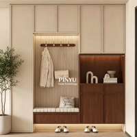 Armoire de rangement d'entrée bicolore beige et noyer en composite, avec plusieurs tiroirs, panneau en verre ondulé et miroir intégré