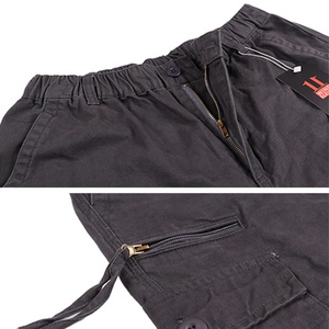 <span class=keywords><strong>Pantalon</strong></span> cargo décontracté pour <span class=keywords><strong>homme</strong></span> <span class=keywords><strong>avec</strong></span> <span class=keywords><strong>taille</strong></span> élastique jambe cordon multi-poches portable pour l'extérieur pour la mode quotidienne de la rue vente en gros - Product Image 5