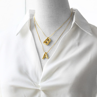 Venta al por mayor burbuja 26 letras nombre collares 18K chapado en oro inicial collares para mujeres 2311 nkeb797