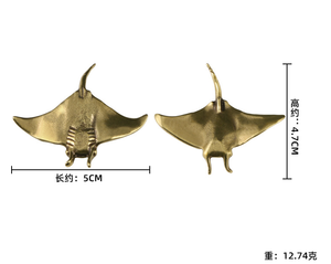 Arredamento artigianale in ottone Devil Ray Stingray Figurine, antico Vintage Marine Life decoro per il tè domestico domestico, accessorio unico da scrivania - Product Image 4