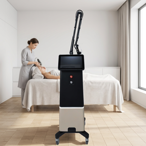Laser fractionné CO2 professionnel pour l'élimination des vergetures et des cicatrices, resserrement vaginal, resurfaçage du visage - Product Image 1