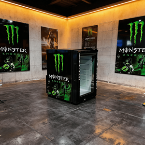 El Más Popular en 2026: Refrigerador <span class=keywords><strong>Coca</strong></span>-Cola, <span class=keywords><strong>Mini</strong></span> Nevera para Bebidas Energéticas Monster, Enfriador de Bebidas - Product Image 5