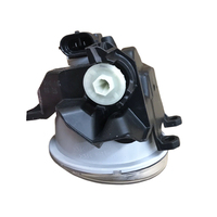 Lampu Kabut Visibilitas Tinggi untuk Mobil Pabrikasi 81210-12230 81220-12230 untuk Toyota Prius C Aqua NHP10