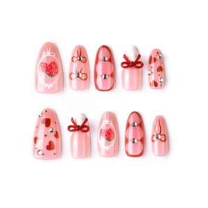 Uñas postizas <span class=keywords><strong>de</strong></span> almendra estilo coquette <span class=keywords><strong>de</strong></span> San Valentín con lazo rojo, fresa y corazón <span class=keywords><strong>de</strong></span> diamantes <span class=keywords><strong>de</strong></span> imitación, uñas <span class=keywords><strong>de</strong></span> gel para adolescentes, venta al por mayor - Product Image 2