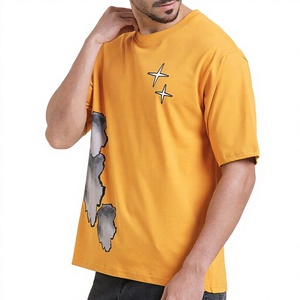 Camiseta de Algodón para Hombre, 180 GSM, Estampado Gráfico de Estrellas, Cuello Redondo, Amarillo, Estilo Urbano, Talla Grande, Fabricante de Ropa - Product Image 1