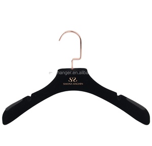 Cintres en velours plastique <span class=keywords><strong>Zara</strong></span> pour vêtements, costumes, robes, avec logo pour magasin - Product Image 1