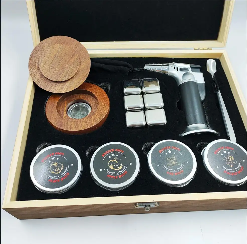 Kit de fumeur de cocktail en bois de luxe Fumeur de cheminée de cocktail fait à la main avec kit de fumeur de whisky de copeaux de bois avec torche