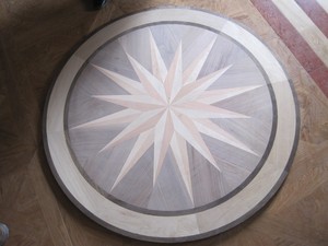 Parquet en bois massif avec motif de <span class=keywords><strong>rose</strong></span> <span class=keywords><strong>des</strong></span> <span class=keywords><strong>vents</strong></span>, design en bois incrusté, marqueterie en bois - Product Image 4