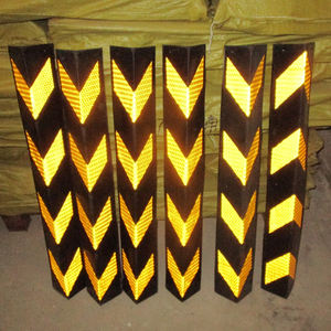 Protecteur mural à angle droit pour <span class=keywords><strong>le</strong></span> produit d'avertissement de <span class=keywords><strong>trafic</strong></span> de garde d'angle en caoutchouc de parking de garage - Product Image 5