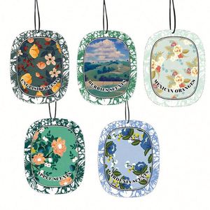 Vente en gros de diffuseurs d'air pour voiture, parfums d'intérieur longue durée, pendentifs parfumés - Product Image 1