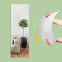 Autocollant mural en forme de miroir auto-adhésif de taille personnalisée Vente à chaud d'autocollants en plastique acrylique Miroirs pour décoration murale