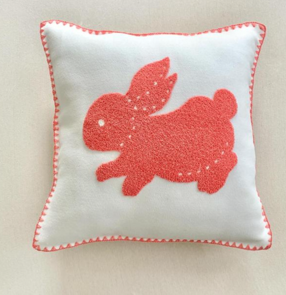 Seashell-edged rabbit white