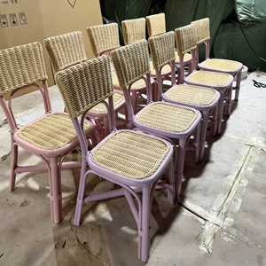 Sillas Apilables de Ratán Nórdicas Modernas y Lujosas para Fiestas al Aire Libre, Villas Familiares, Hoteles, Jardines de Ocio y Patios - Product Image 5