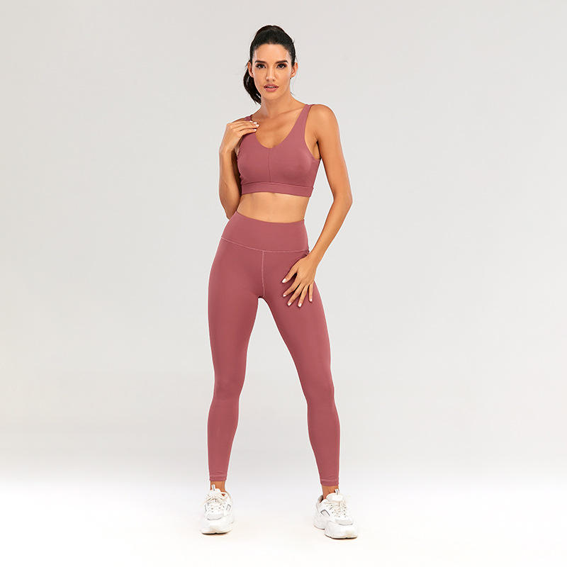 สีแดง-บรา + กางเกง