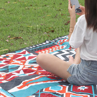 Couverture de pique-nique à ultrasons épaissie en gros tapis de pique-nique au design personnalisé tapis de pique-nique portable